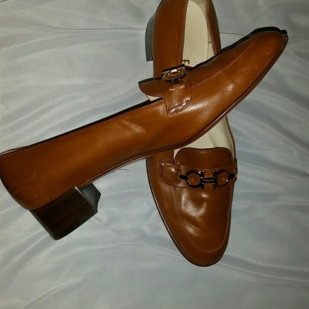 Shoes - Picture 4 of 4